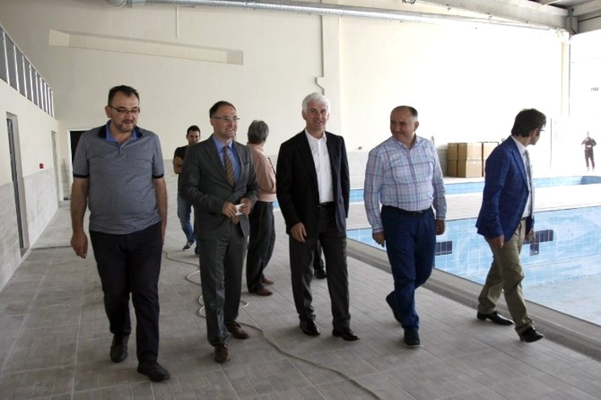 Yarı Olimpik Yüzme Havuzunda Geri Sayım