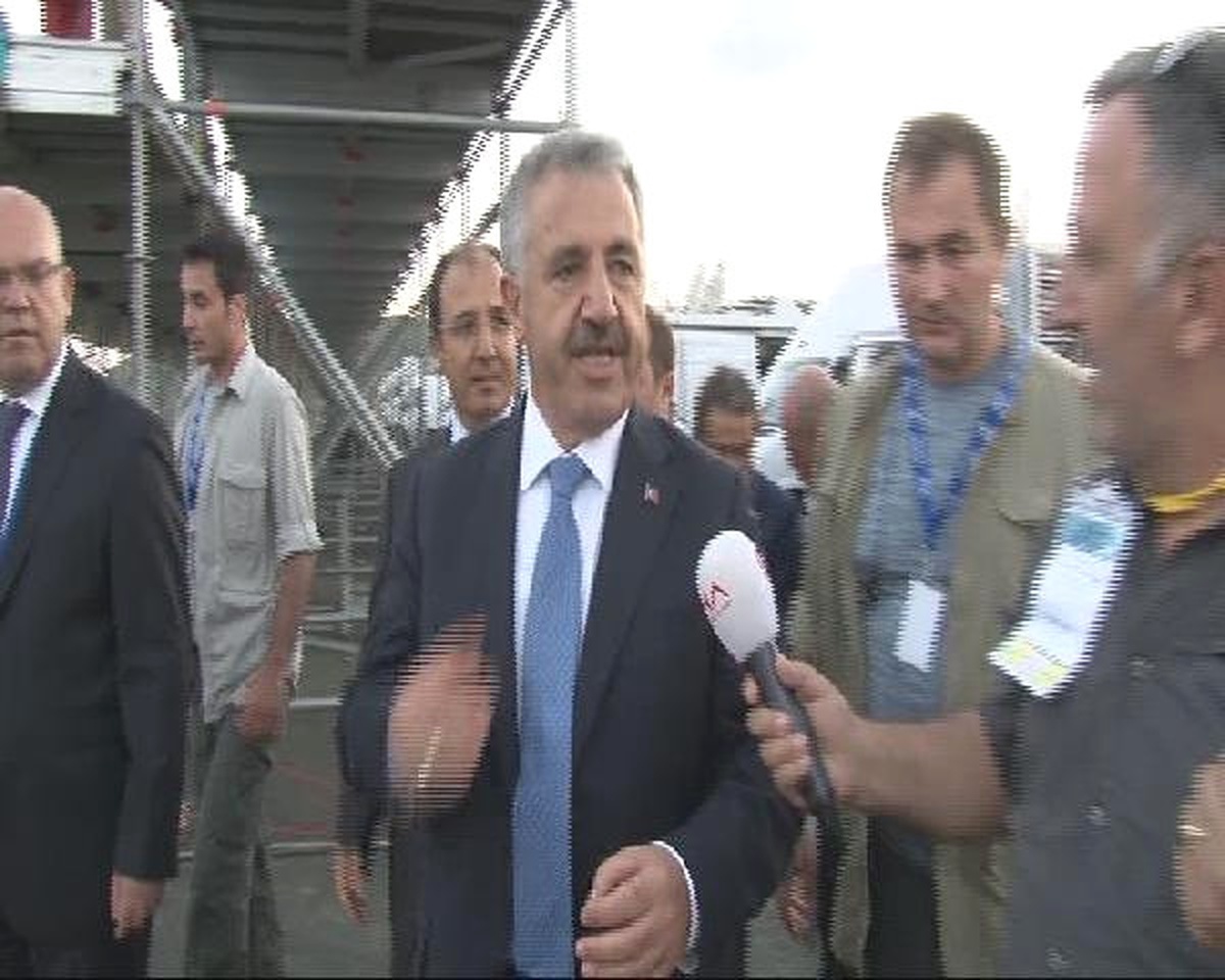 Yavuz Sultan Selim Köprüsü\'nü Vatandaşlar 00.00\'dan İtibaren Kullanılabilecek