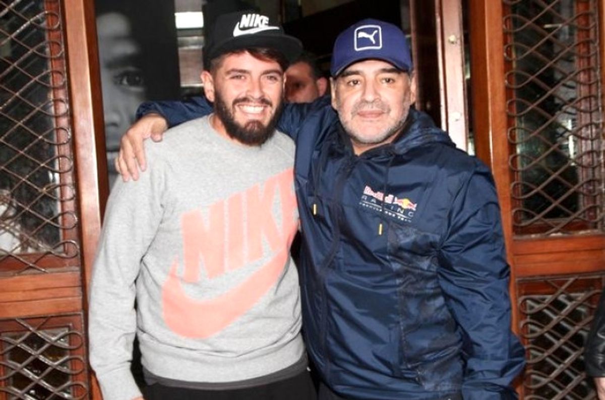 Diego Maradona, Reddettiği Çocuklarıyla Buluştu