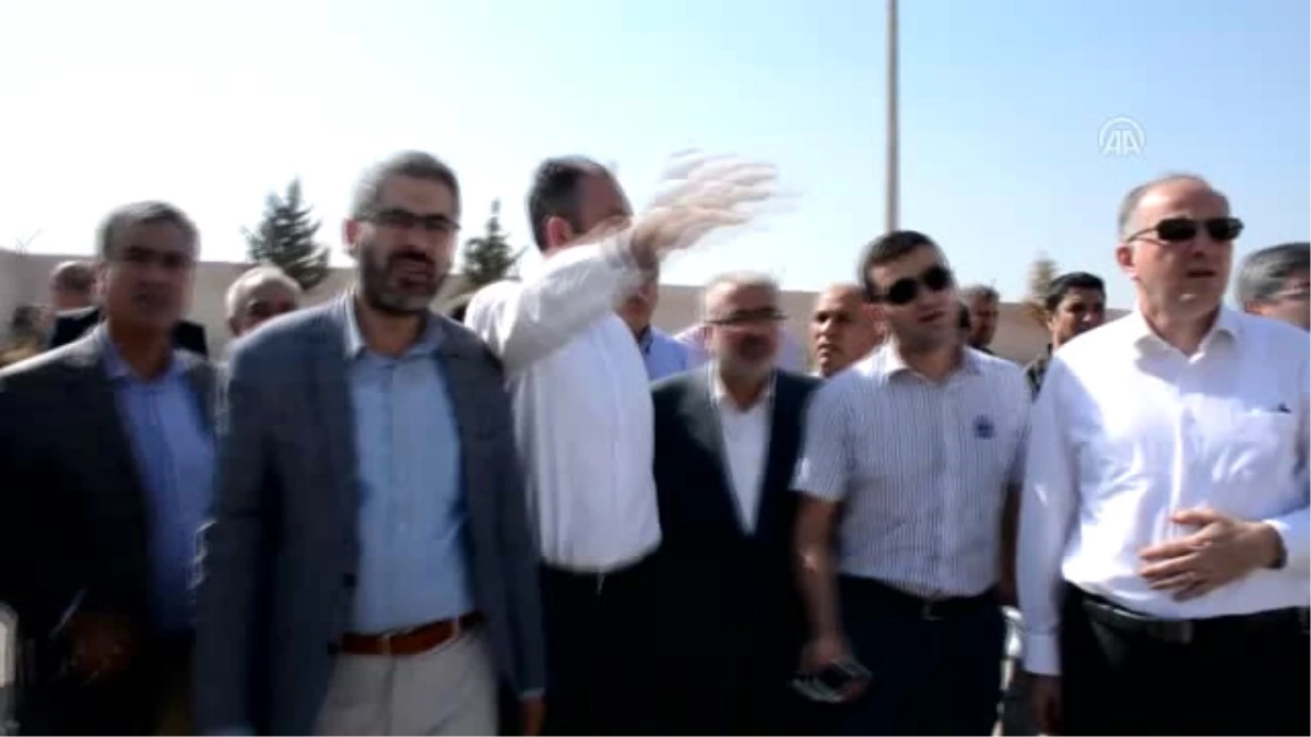 AK Parti Genel Sekreteri Gül ve Vekillerden Sınıra Ziyaret