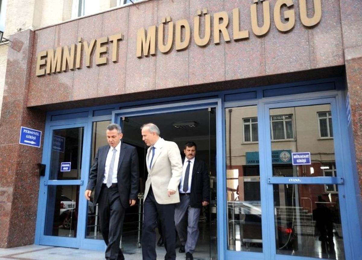 Bilecik Valisi Süleyman Elban\'ın İl Emniyet Müdürlüğü\'ne Ziyareti