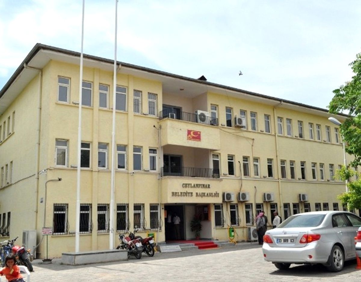 Ceylanpınar Belediyesi\'nden Terör Uyarısı
