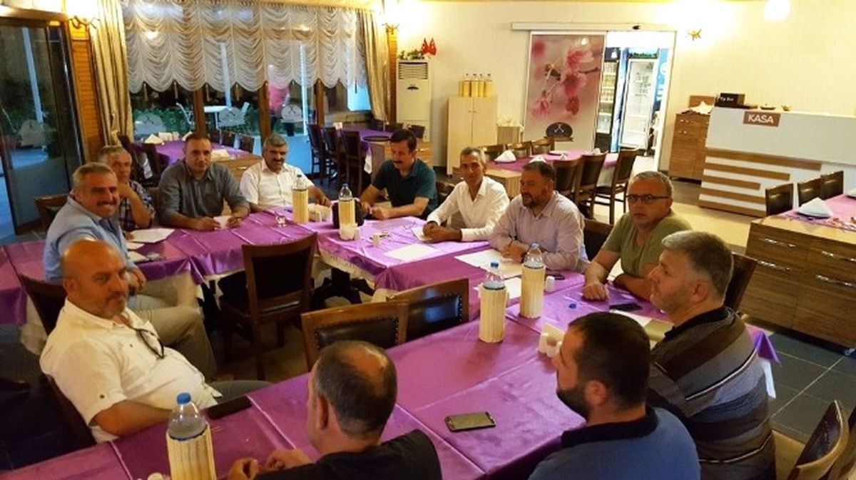 Darıca'da Mezarlık Sorumluları Bir Araya Geldi
