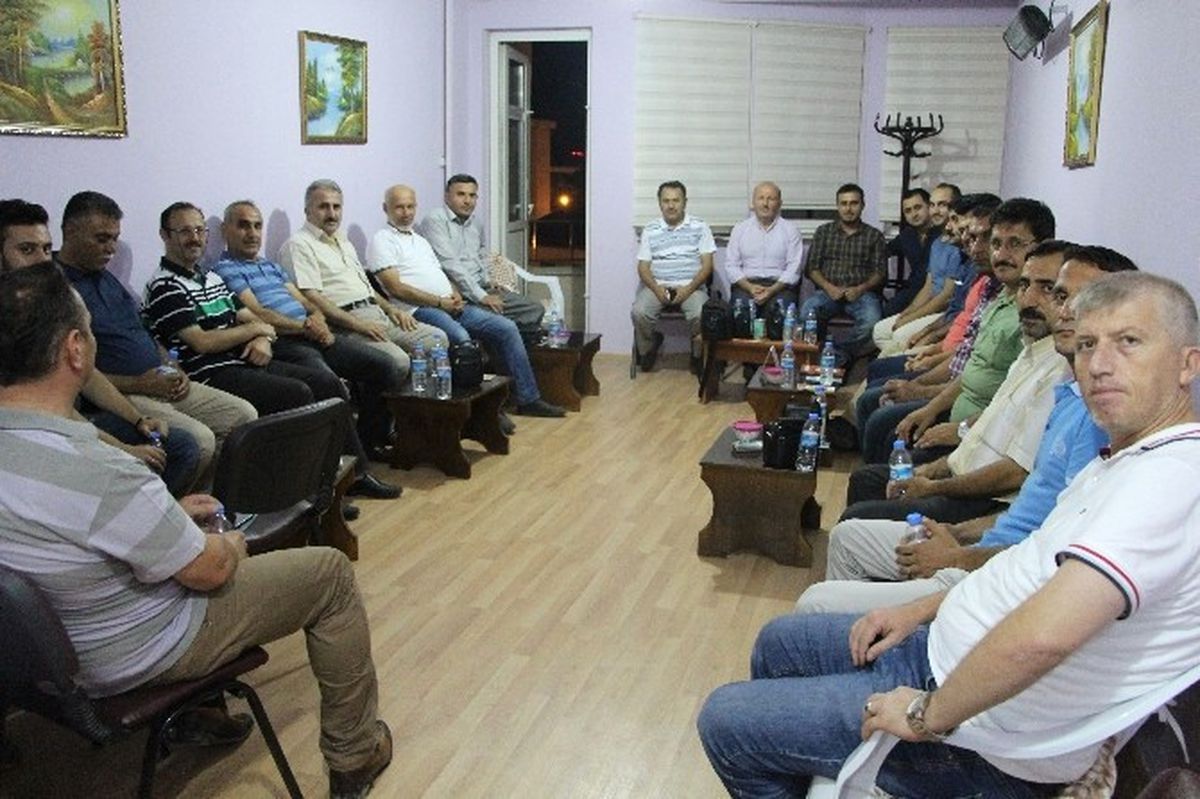 Eğitim Bir-Sen Vezirköprü\'nün Eğitim Sorunlarını Konuştu
