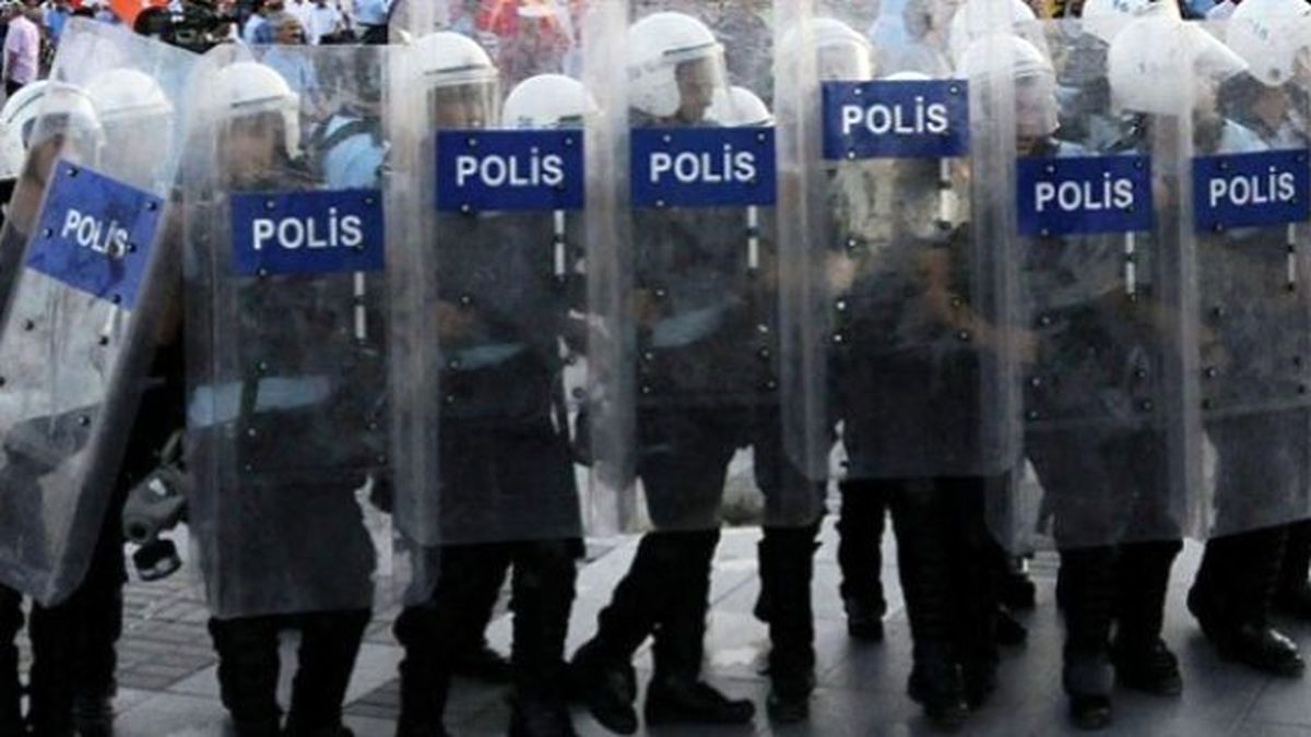 Kadıköy\'de İzinsiz Gösteri