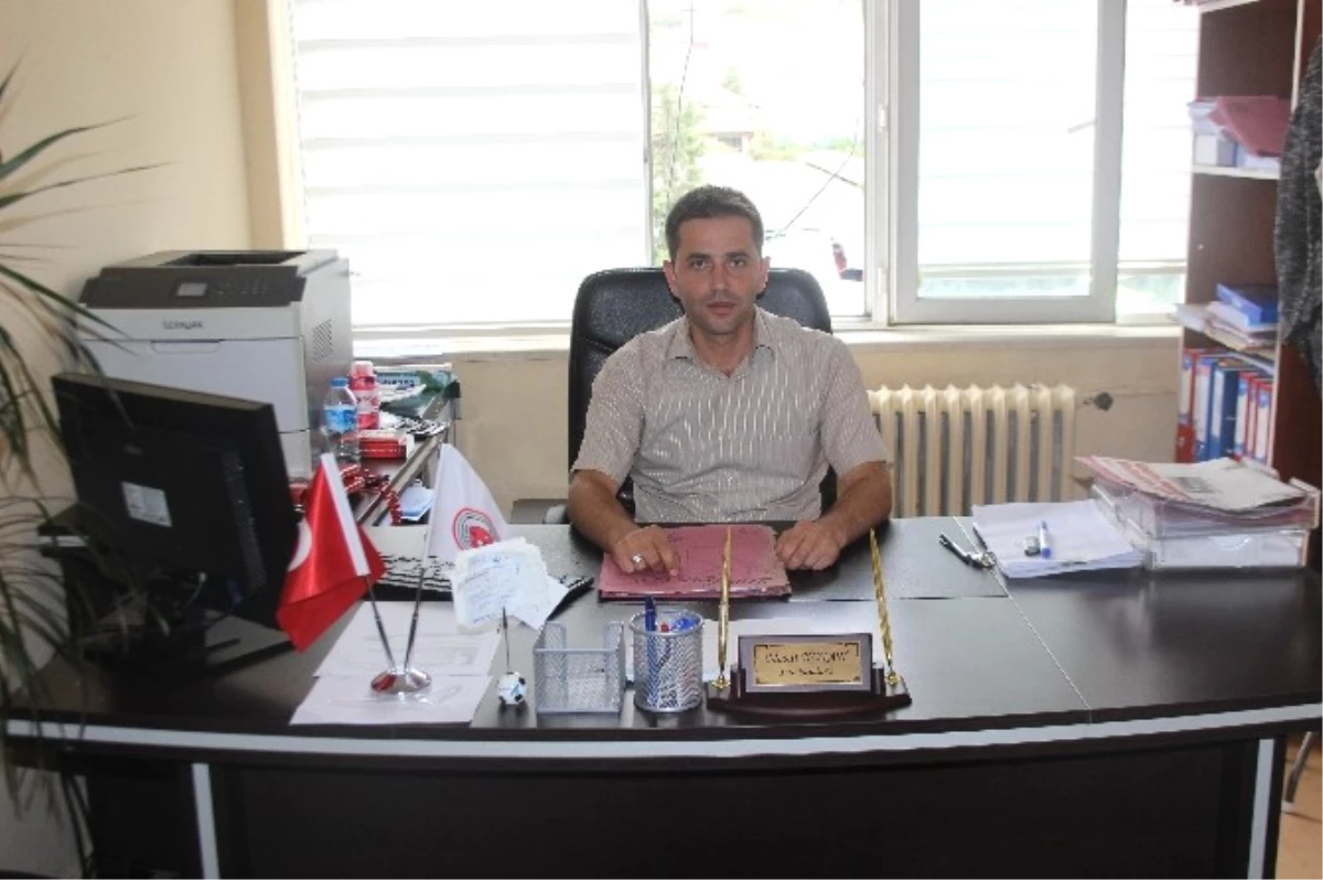 Osmaneli\'nin Yeni İcra Müdürü Mesut Kotan Görevine Başladı