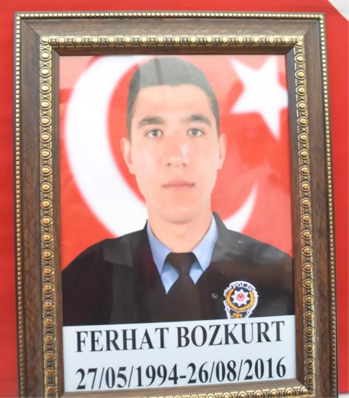 Şehidin Annesi: Yavrum Dik Duruyorum, Bana Mahsun Bakma