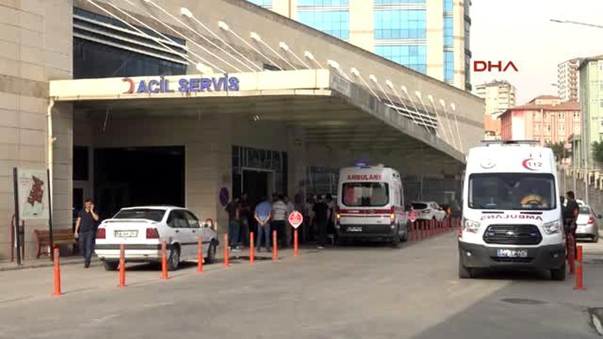 Siirt\'te Şarampole Yuvarlanan Otomobilde 1 Kişi Öldü