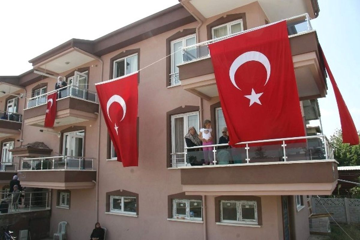 Afyonkarahisar Şehidini Uğurluyor