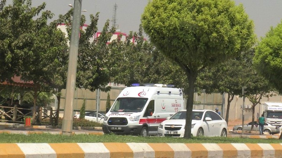 Araç Yayaya Çarptı: 1 Yaralı