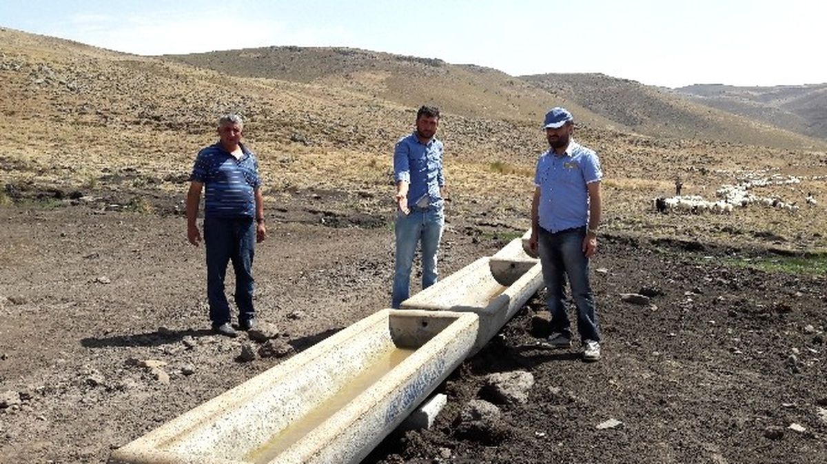 Birlik Başkanı Akın Yetiştiricilerin Sorunlarını Dinledi