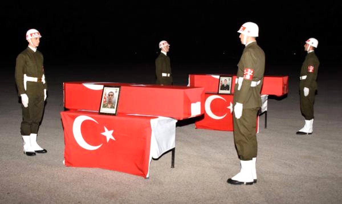 Çatışmada Yaralanan Uzman Çavuş, Hastanede Şehit Oldu (4)