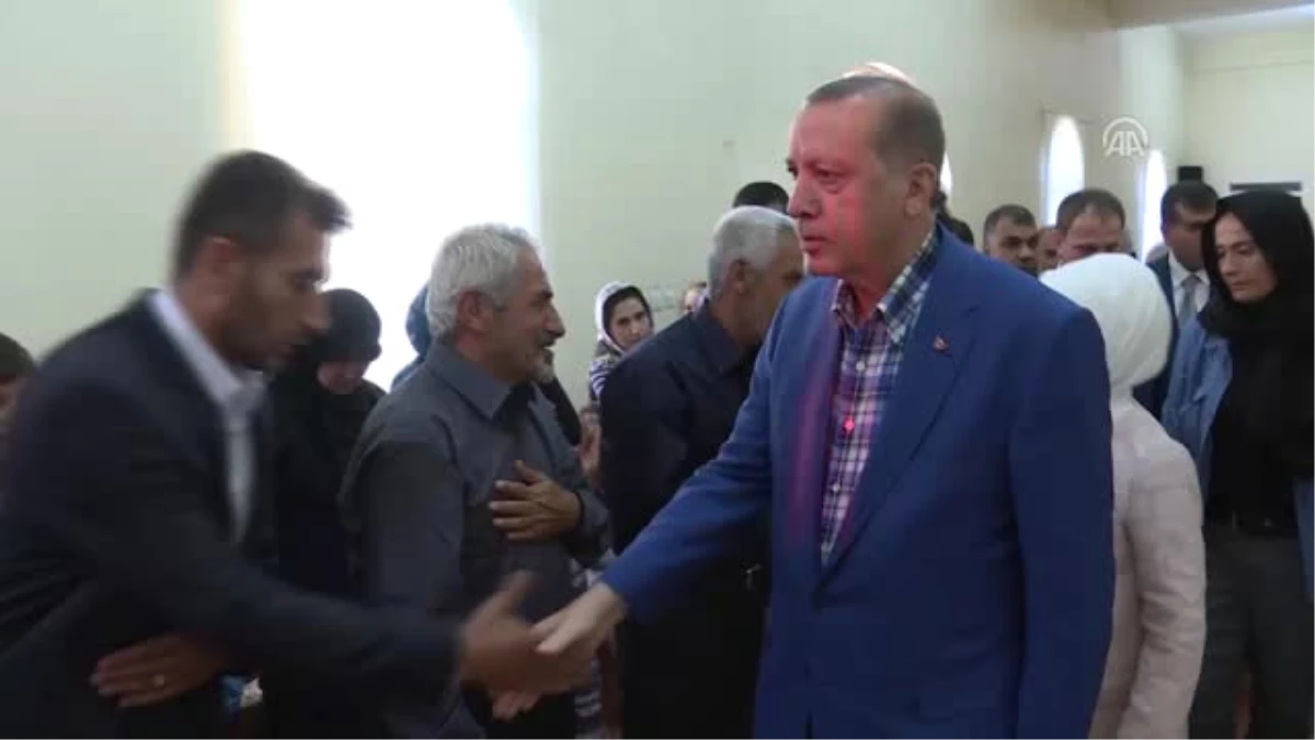 Cumhurbaşkanı Erdoğan, Terör Saldırısında Hayatını Kaybedenlerin Ailerine Taziyelerini İletti