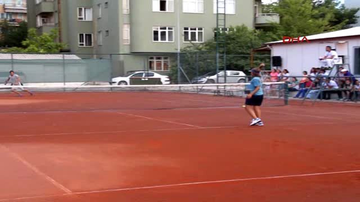 Demokrasi Şehitleri Spor Turnuvası Sona Erdi
