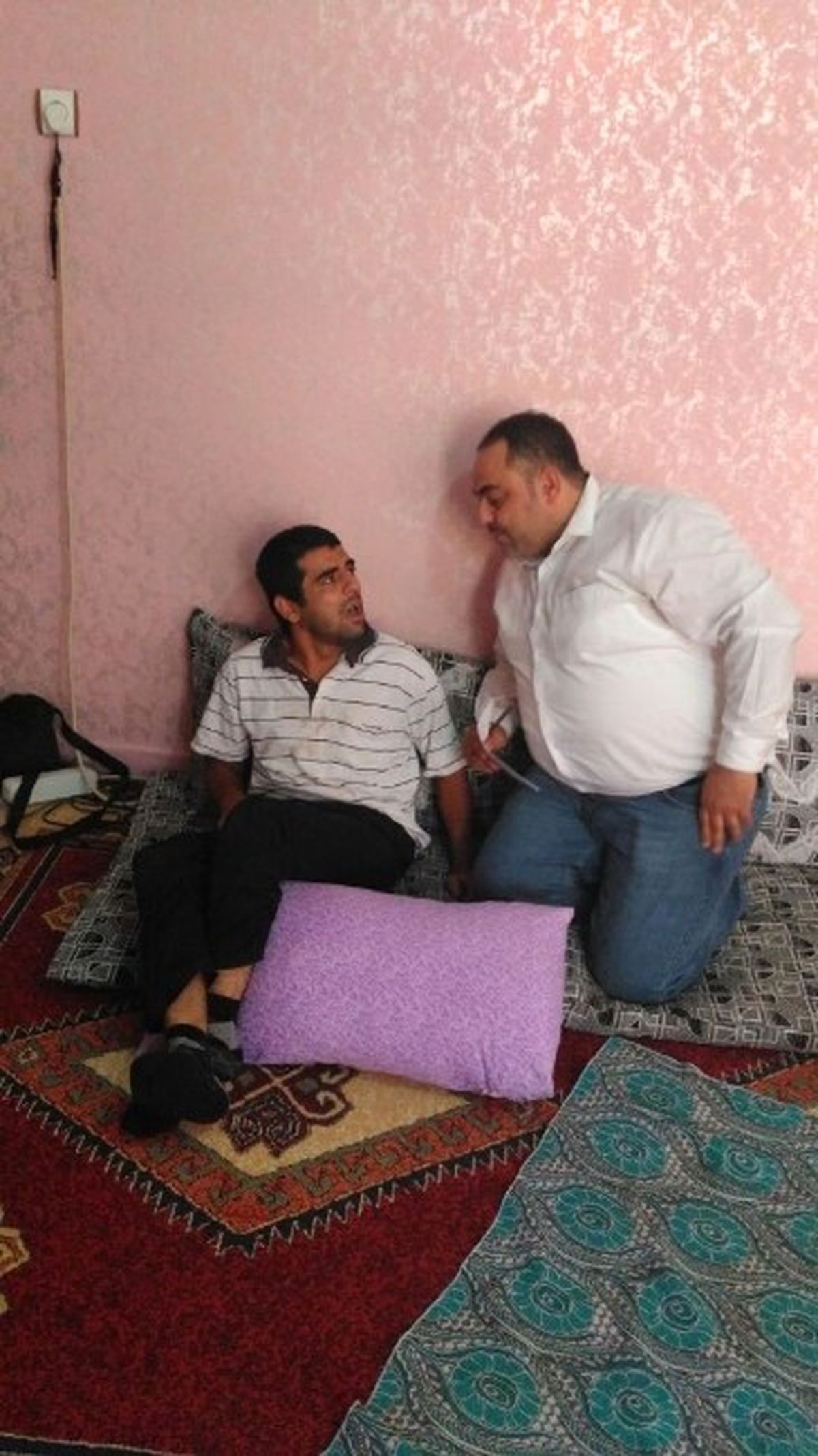 Diyarbakır\'da 200 Engelliye Tekerlekli Sandalye Dağıtıldı