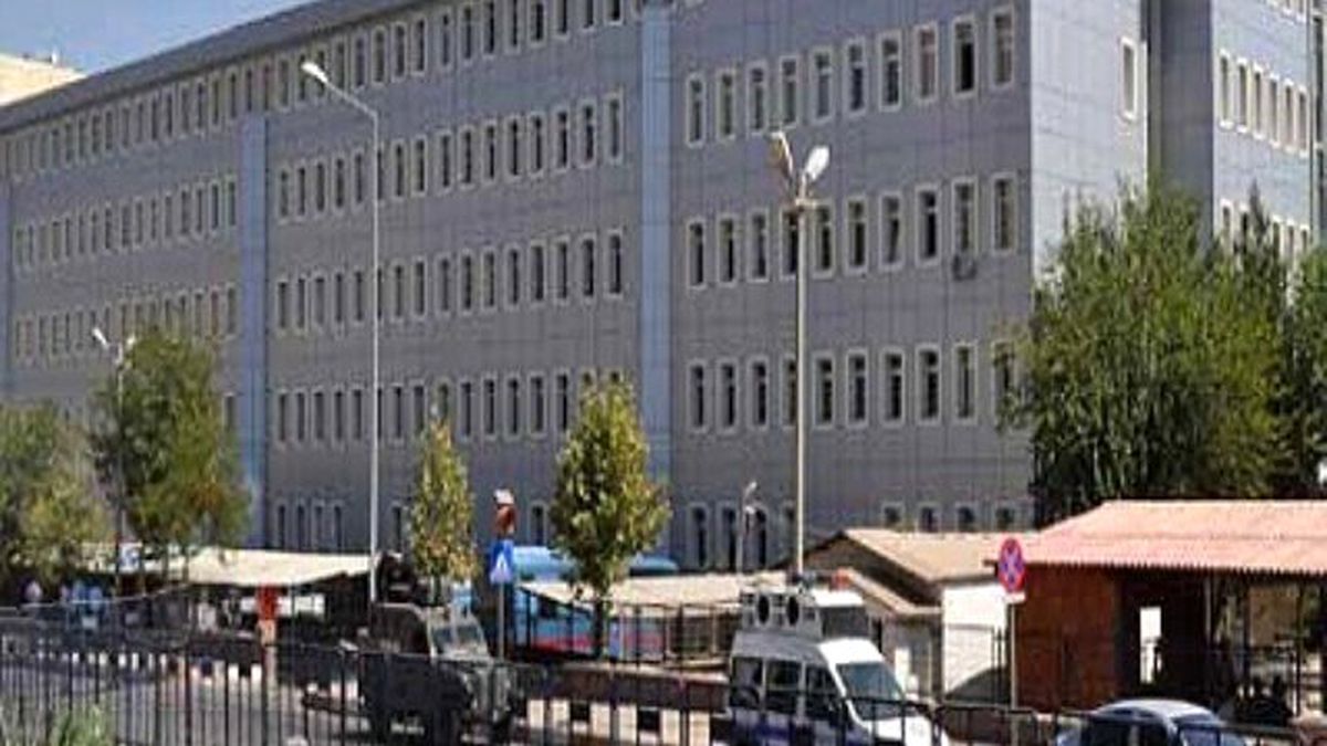 FETÖ\'den 5 Tutuklama Daha