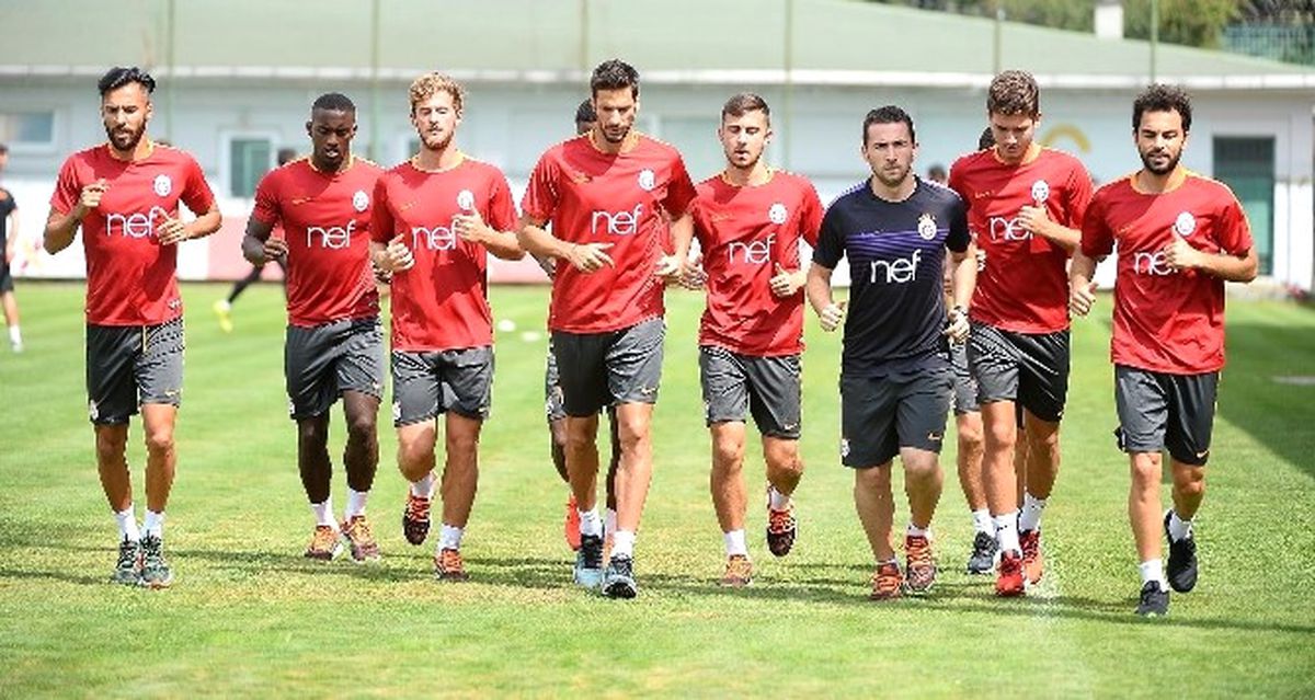 Galatasaray, Çalışmalarına Ara Vermeden Başladı