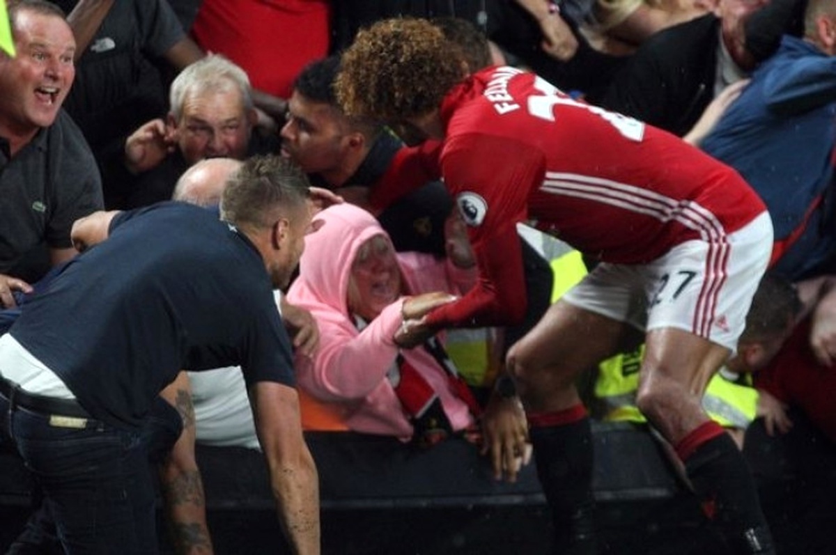 Herkes Sevindi Fellaini Hayat Kurtardı!