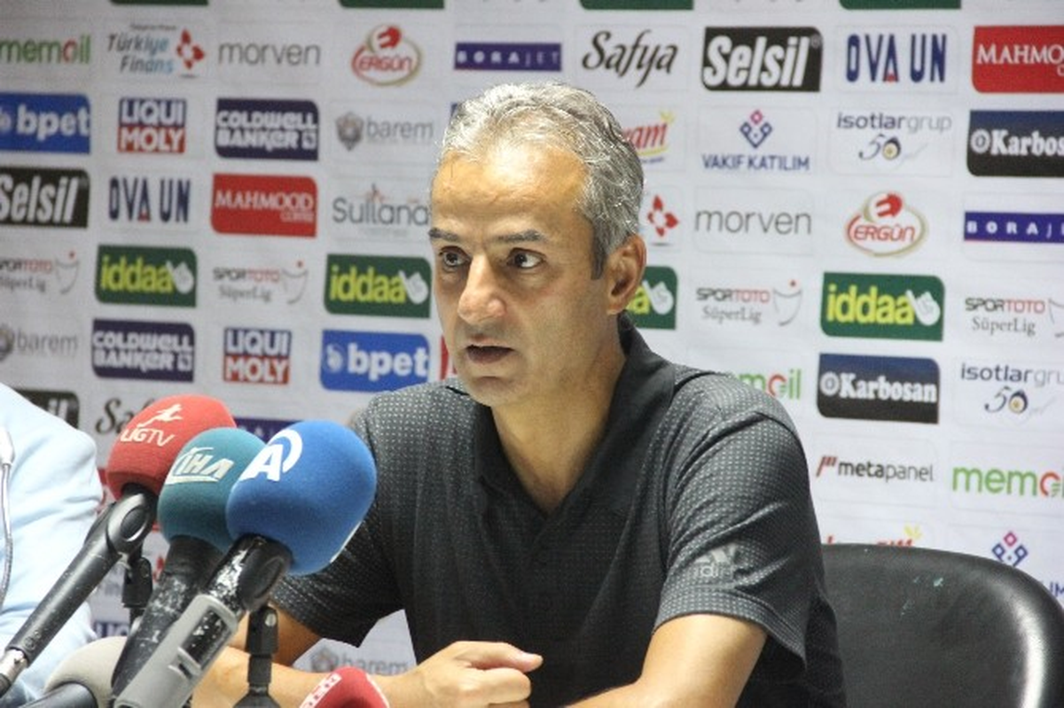Kartal: " Bazı Oyuncularımızla Anlaştık Ancak Bölgesel Sorunlar Yüzünden Bu Oyuncular Gelmedi"