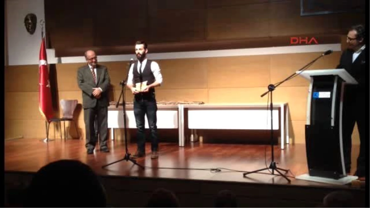 Kosova\'daki Türk Tiyatrosuna \'Direklerarası Seyirci Ödülü\'