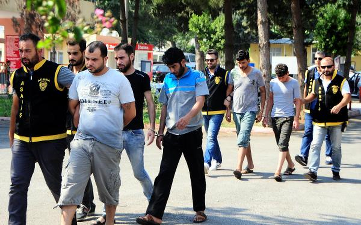 Suriyeliler Sahte Altınla 2 Suudi İşadamını Dolandırmaya Kalkıştı