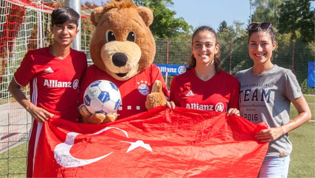 Trabzonlu Ceren ile Urfalı Ahmet Bayern\'e Karşı