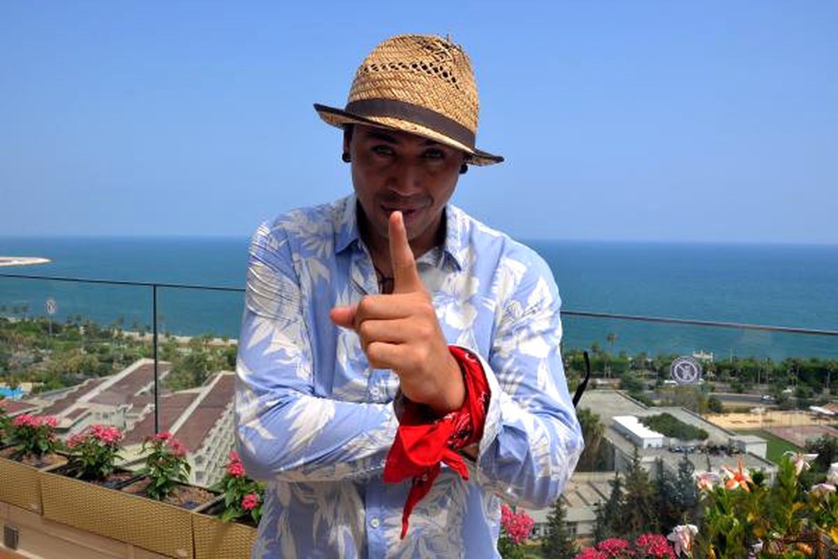 Venezuelalı Sanatçı Kliple Mersin'i Dünyaya Tanıttı