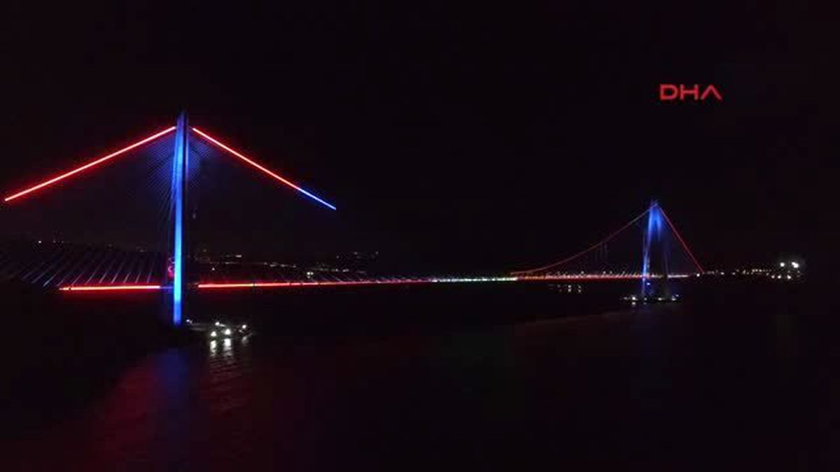 Yavuz Sultan Selim Köprüsü Geceleri Bir Başka Güzel