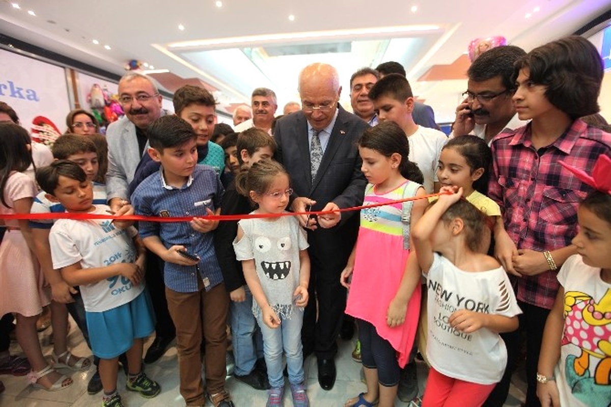 Yenimahalleli Minik Kursiyerlerden Gurur Sergisi