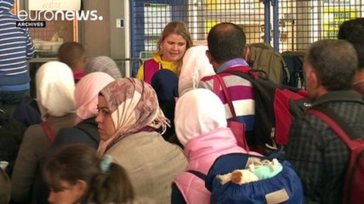 Almanya Bu Yıl 300 Bin Kadar Mülteci Bekliyor