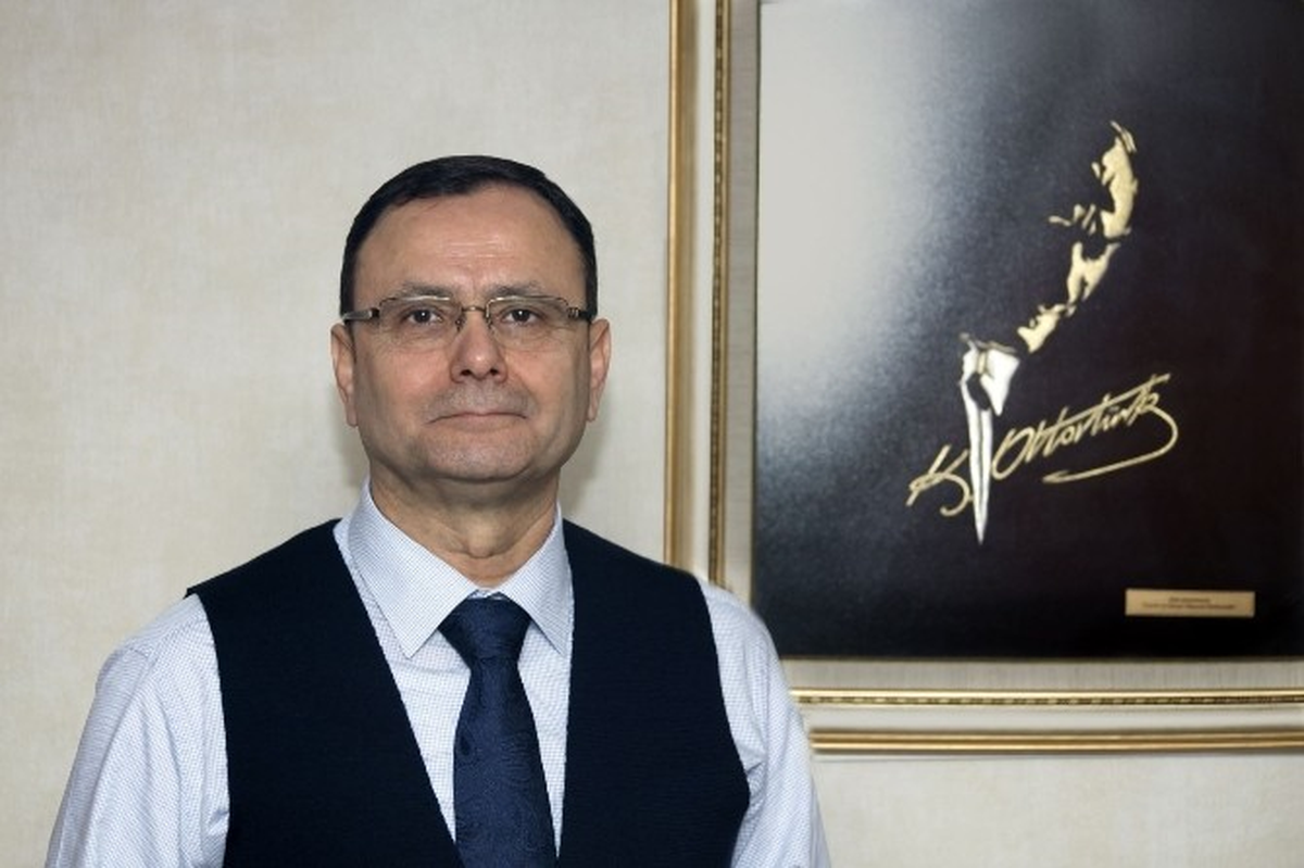 Aşut: "30 Ağustos Ruhu Yaşadıkça Bu Milleti Esir Yapmaya, Bölmeye ve Yok Etmeye Kimsenin Gücü...