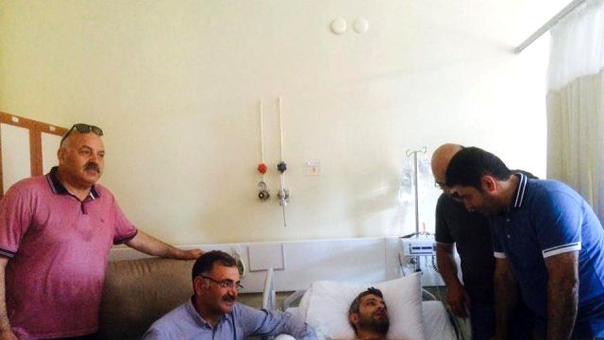 Başındaki Mermi Parçaları Darbe Girişimini Unutturmayacak