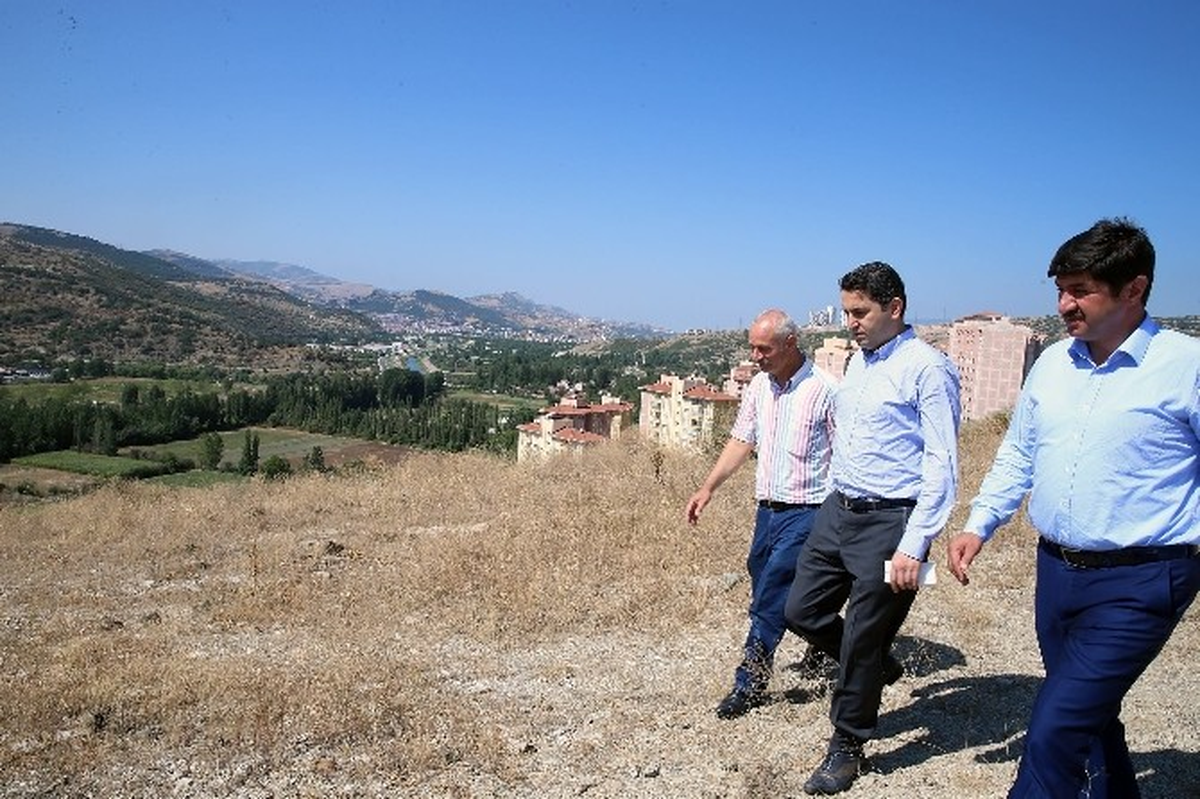 Başkan Eroğlu, Toplu Konut Alanını İnceledi