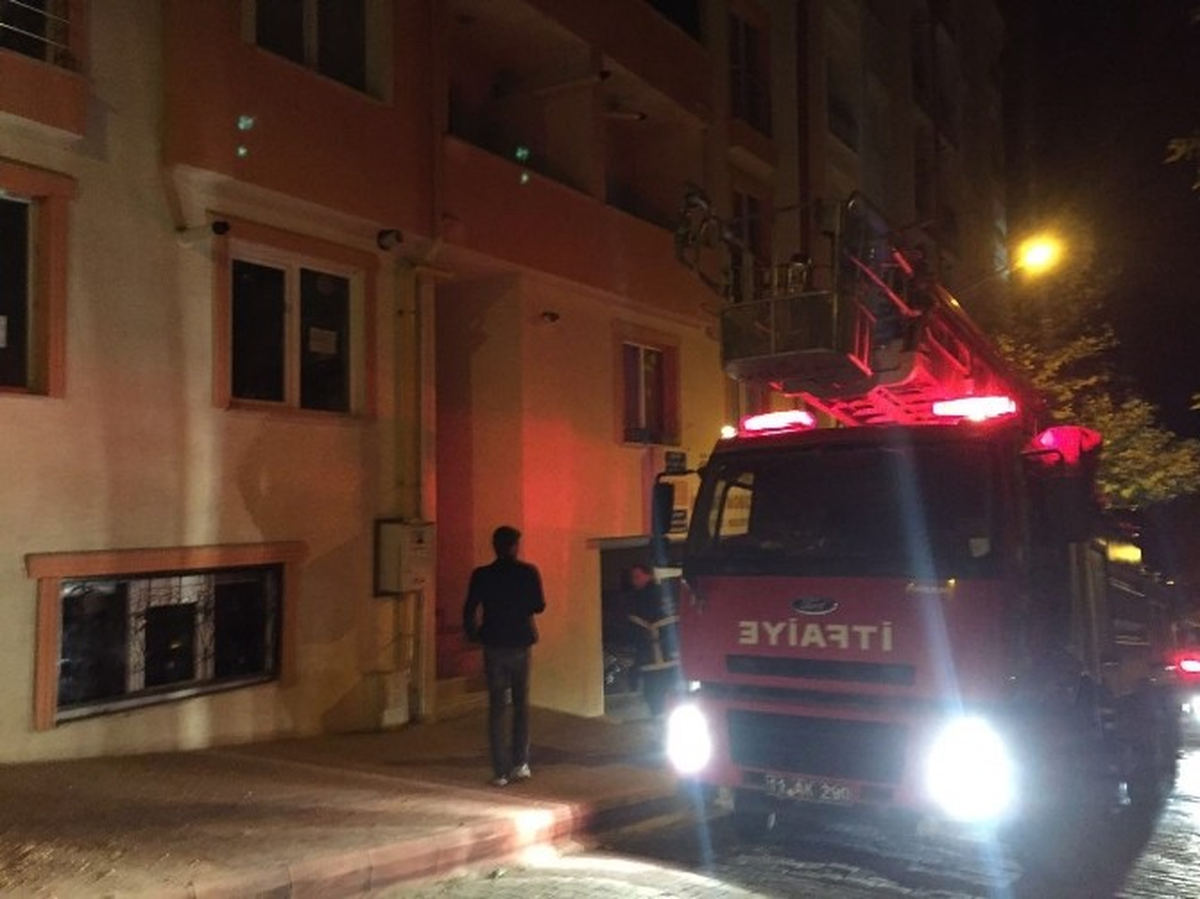 Bilecik\'te Ev Yangını