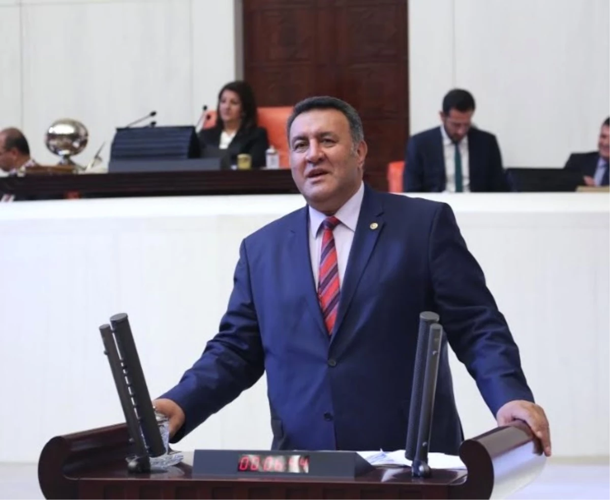 CHP Niğde Milletvekili Kit Komisyon Üyesi Ömer Fethi Gürer;