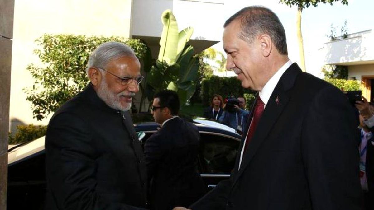 Cumhurbaşkanı Erdoğan'dan, Hindistan Başbakanı Modi'ye FETÖ Uyarısı