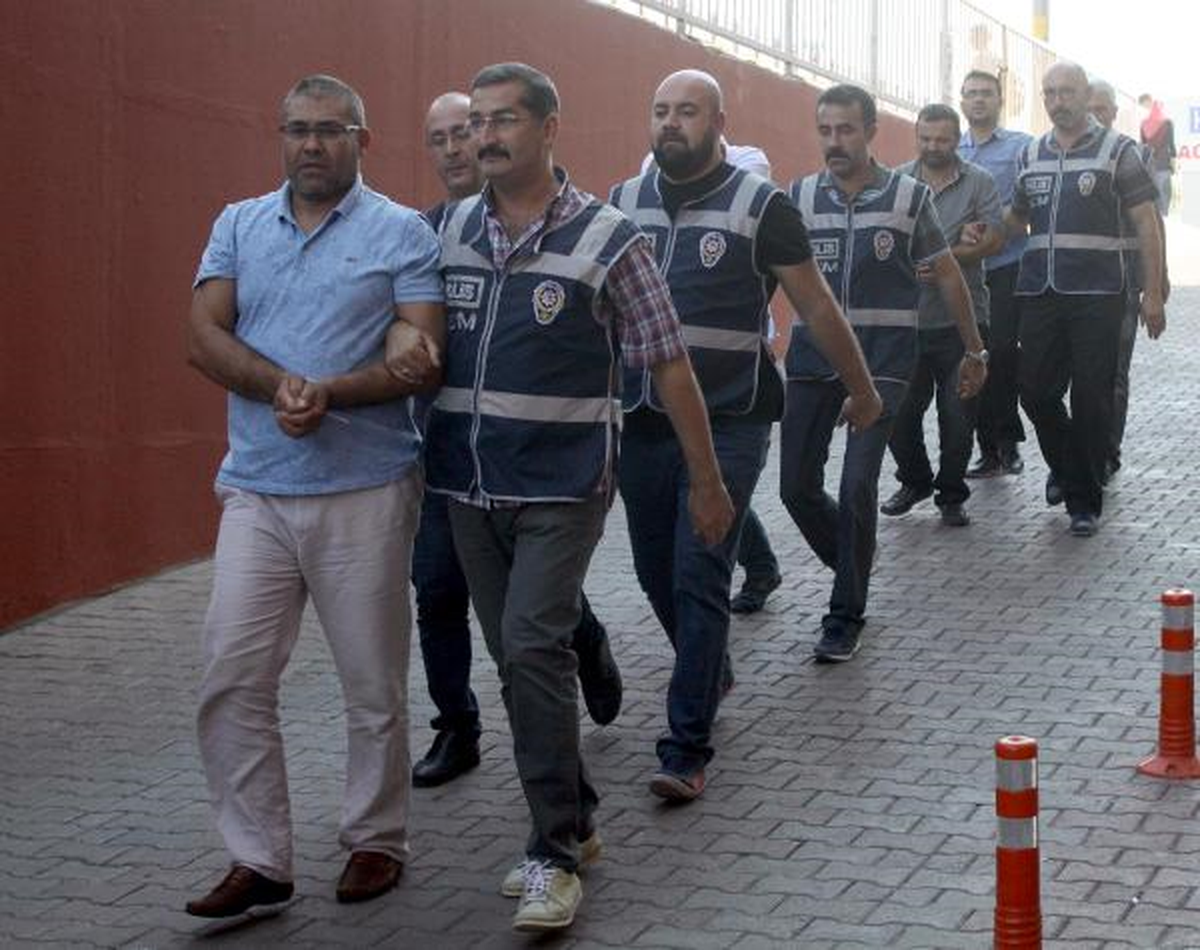 Darbe Gecesi Yakıt Satmayan 6 Petrol Şirketinin 9 Yetkilisi Mahkeye Gönderildi