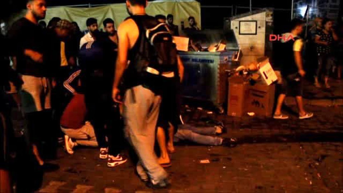 Edremit İki Grup Arasında Bıçaklı Kavga: 1 Ölü, 2 Yaralı