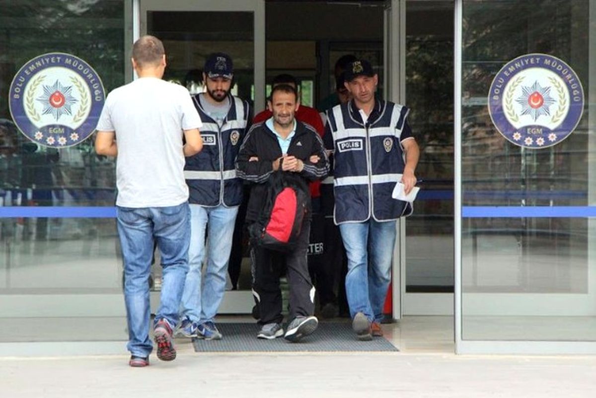 Fetö Operasyonunda Baba ve Oğlu Adliyeye Sevk Edildi