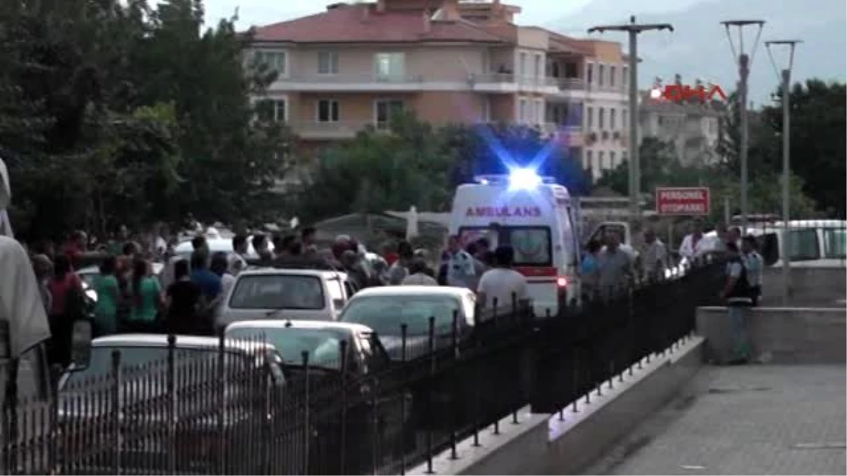 İzmir - Gölbaş-3 Operasyonu\'nda 11 Tutuklama