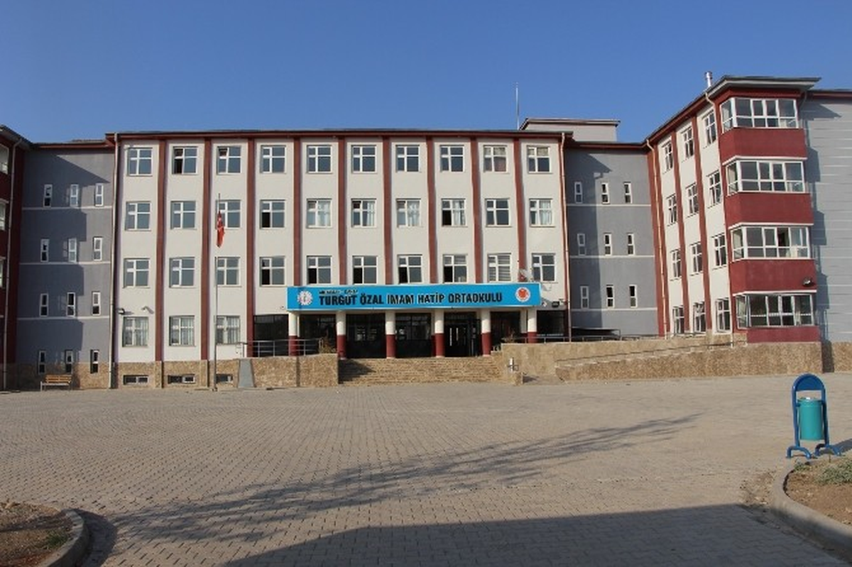 Kahta İmam Hatip Ortaokulları\'nda Hafızlık İmkanı