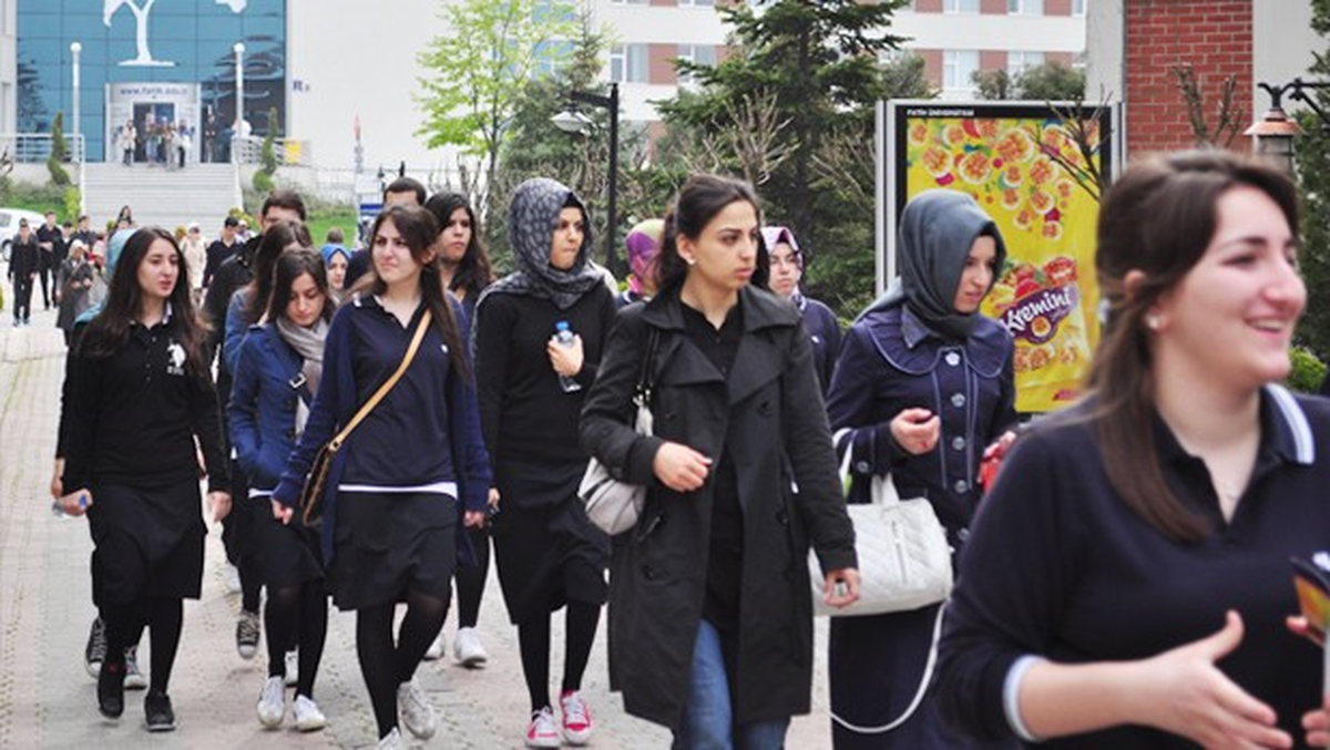 Kapatılan Üniversitelerin Öğrencilerinin Tercihleri İçin Bugün Son Gün
