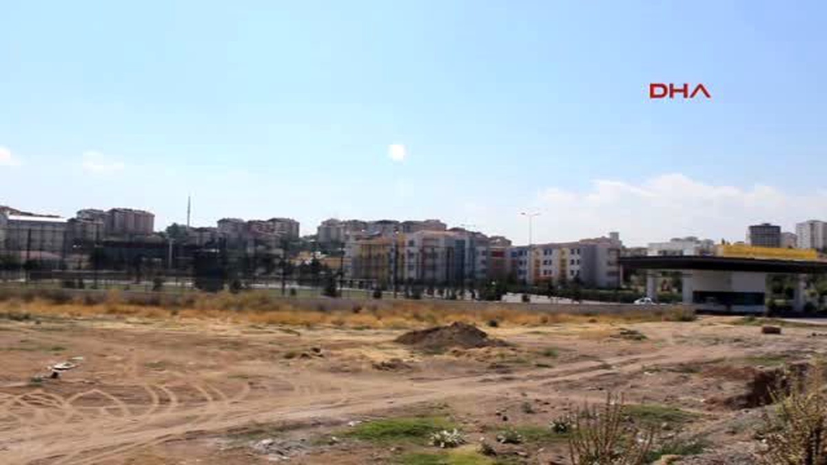 Kayseri Fetö?den Kapatılan Okula Uluslararası Şehit Ömer Halisdemir İmam Hatip Lisesi Tabelası...