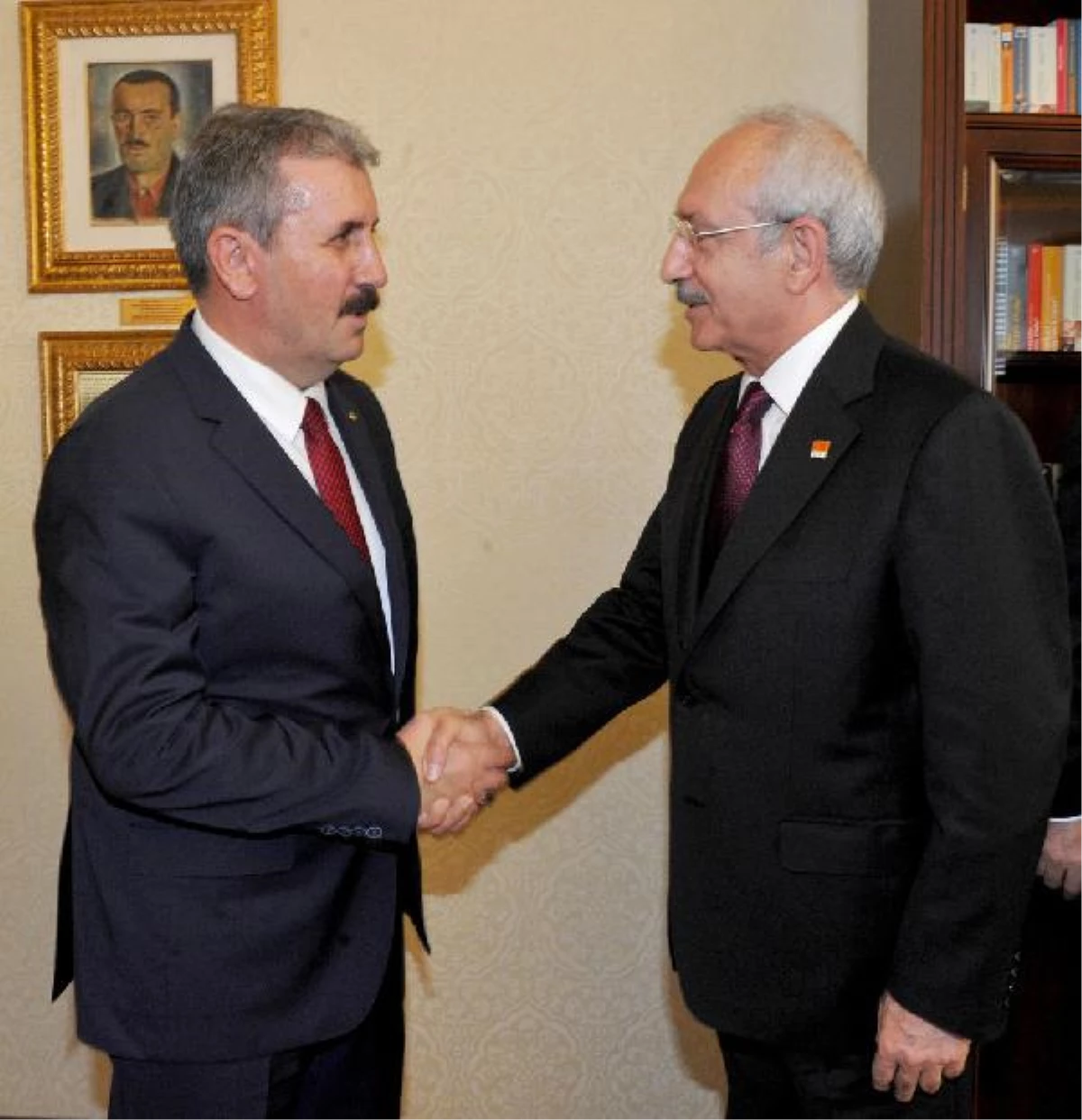 Kılıçdaroğlu, Büyük Birlik Partisi Genel Başkanı Destici ile Görüştü