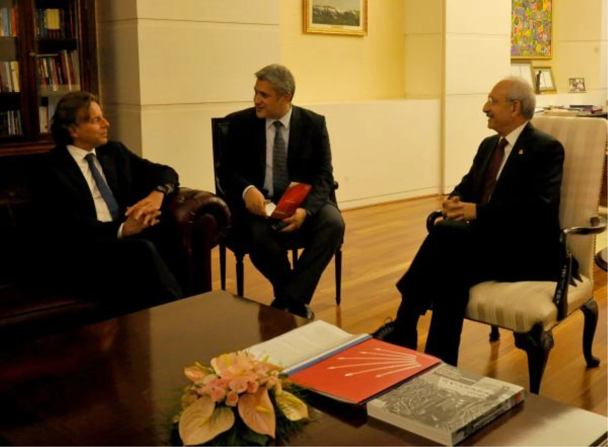 Kılıçdaroğlu, Hollanda Dışişleri Bakanı Koenders\'le Görüştü