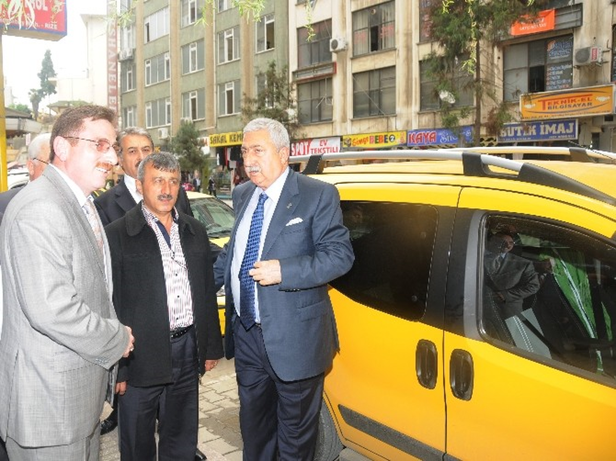 Palandöken: "Sigorta Şirketlerinin Fiyatları Dikkatle Takip Edilmelidir"