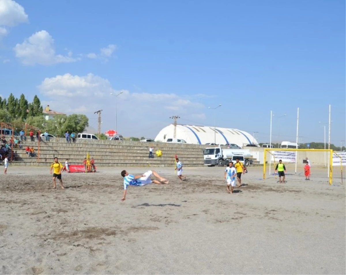 Plaj Futbolu Şampiyonu Mutki Spor Oldu