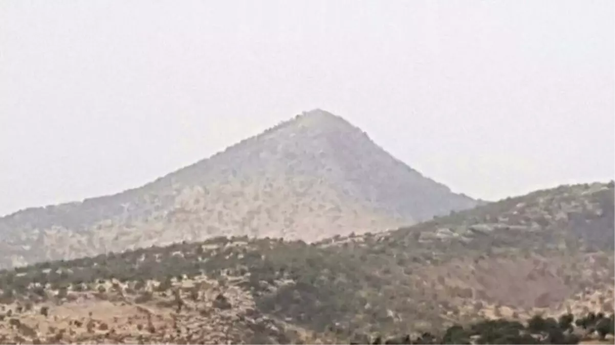 Şemdinli\'de Çatışma: 2 Şehit, 3 Yaralı