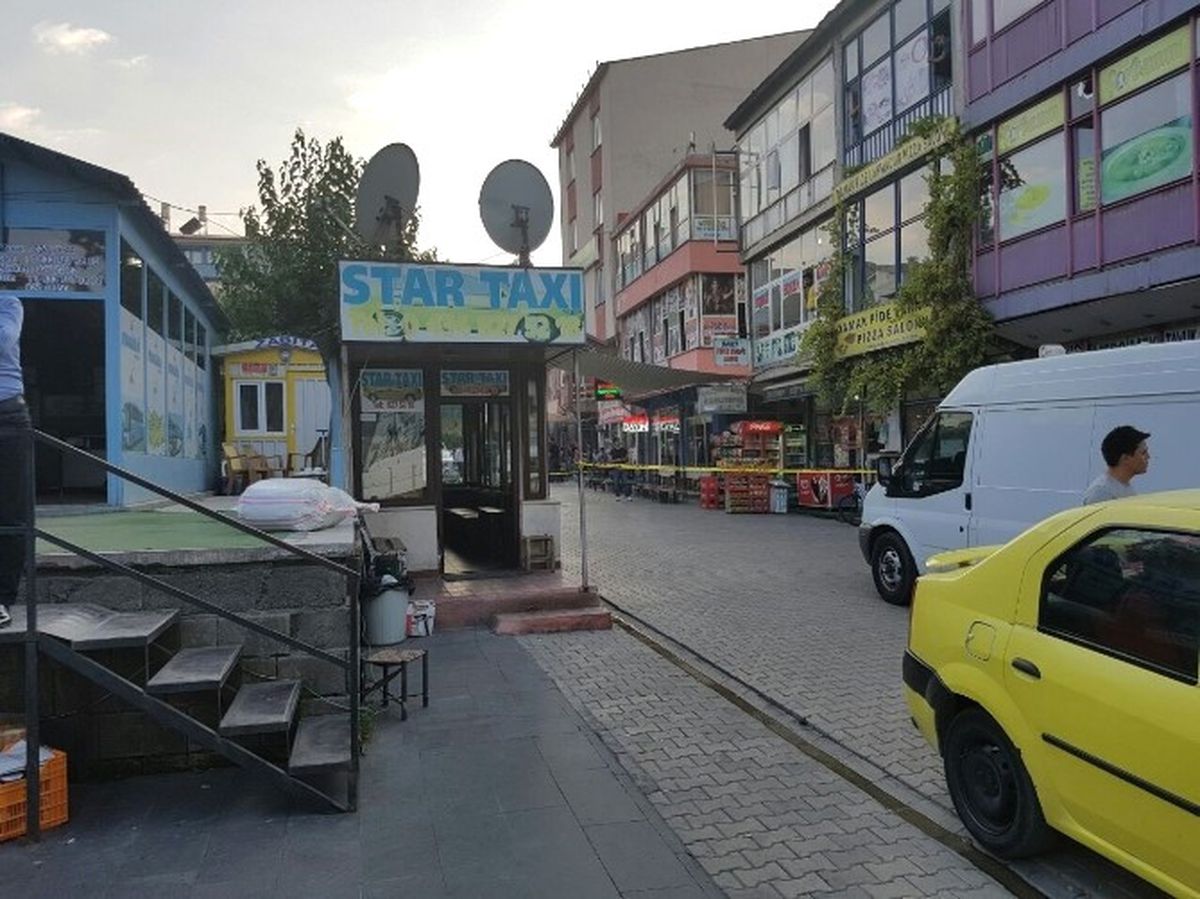 Tatvan\'da Şüpheli Paket Polisi Alarma Geçirdi