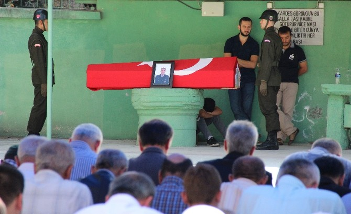 Trafik Kazasında Hayatını Kaybeden Astsubay Son Yolculuğuna Uğurlandı